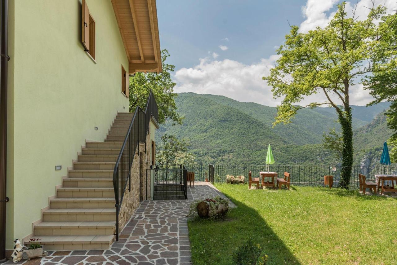 Ferienwohnung Nonno Bigi Tulipano Tremosine Exterior foto